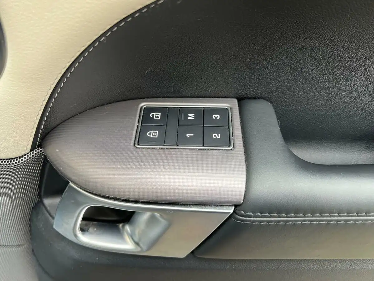 2020-land-rover-range-rover-sport-30-p400-hse-big-33