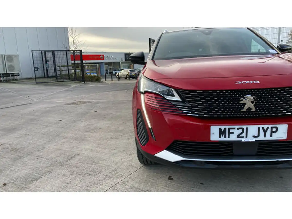 2021-peugeot-3008-suv-15-bluehdi-gt-eat8-big-35