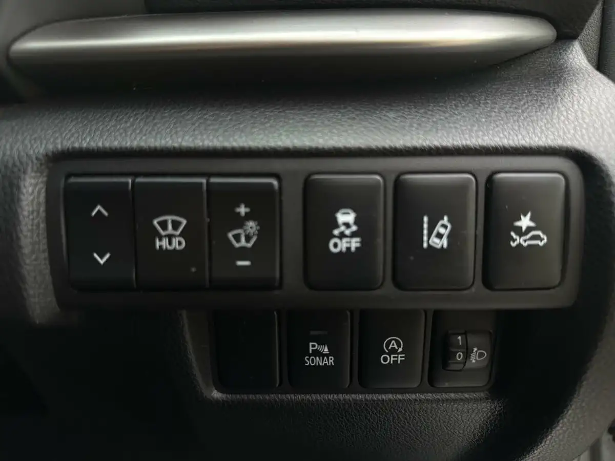 2018-mitsubishi-eclipse-cross-15-3-big-62