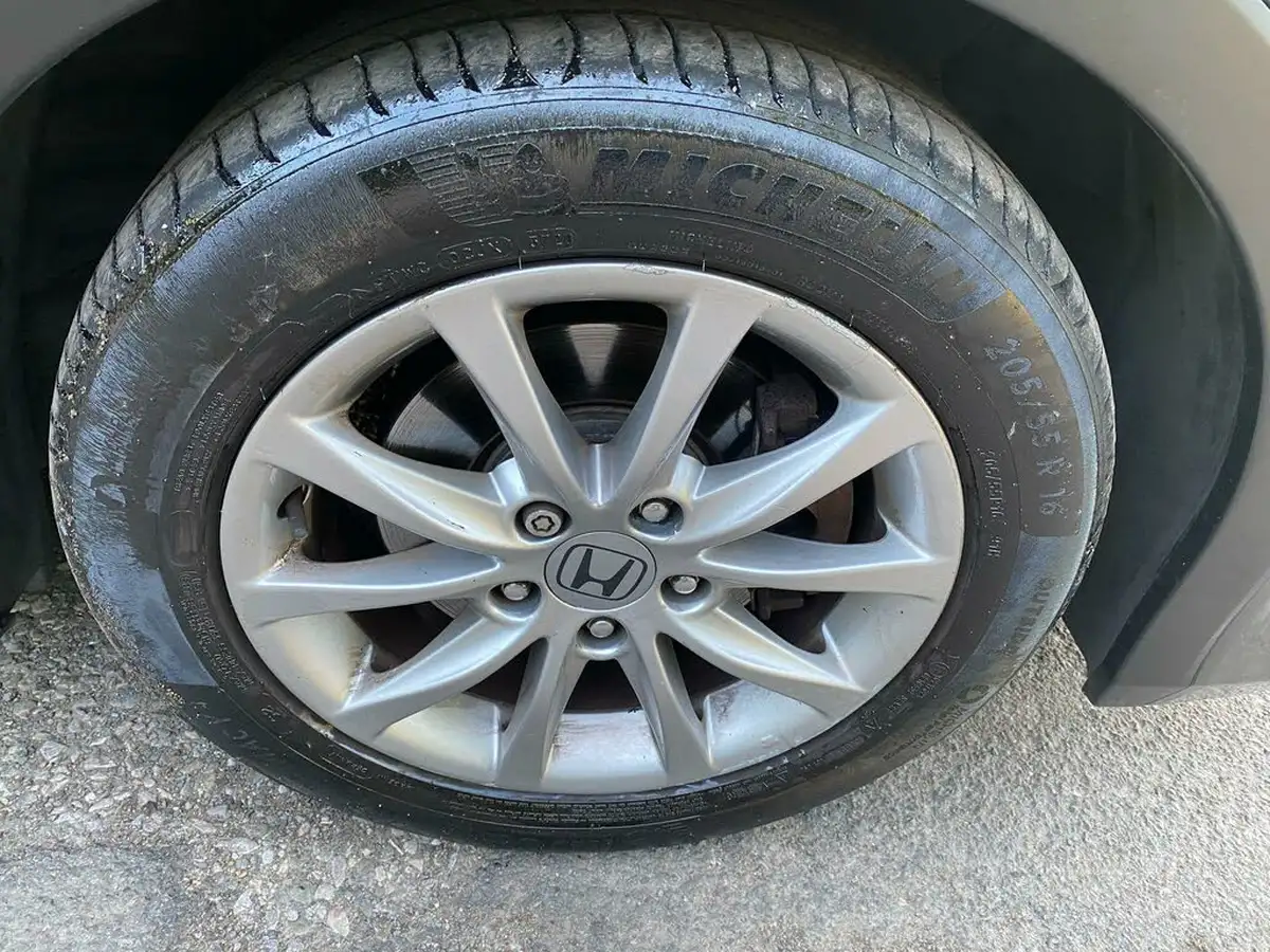 2013-honda-civic-18-es-auto-big-59