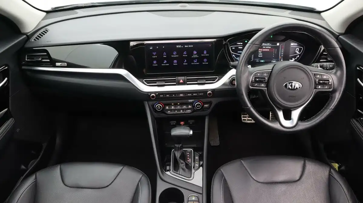 2021-kia-niro-16-gdi-4-132kwh-big-13