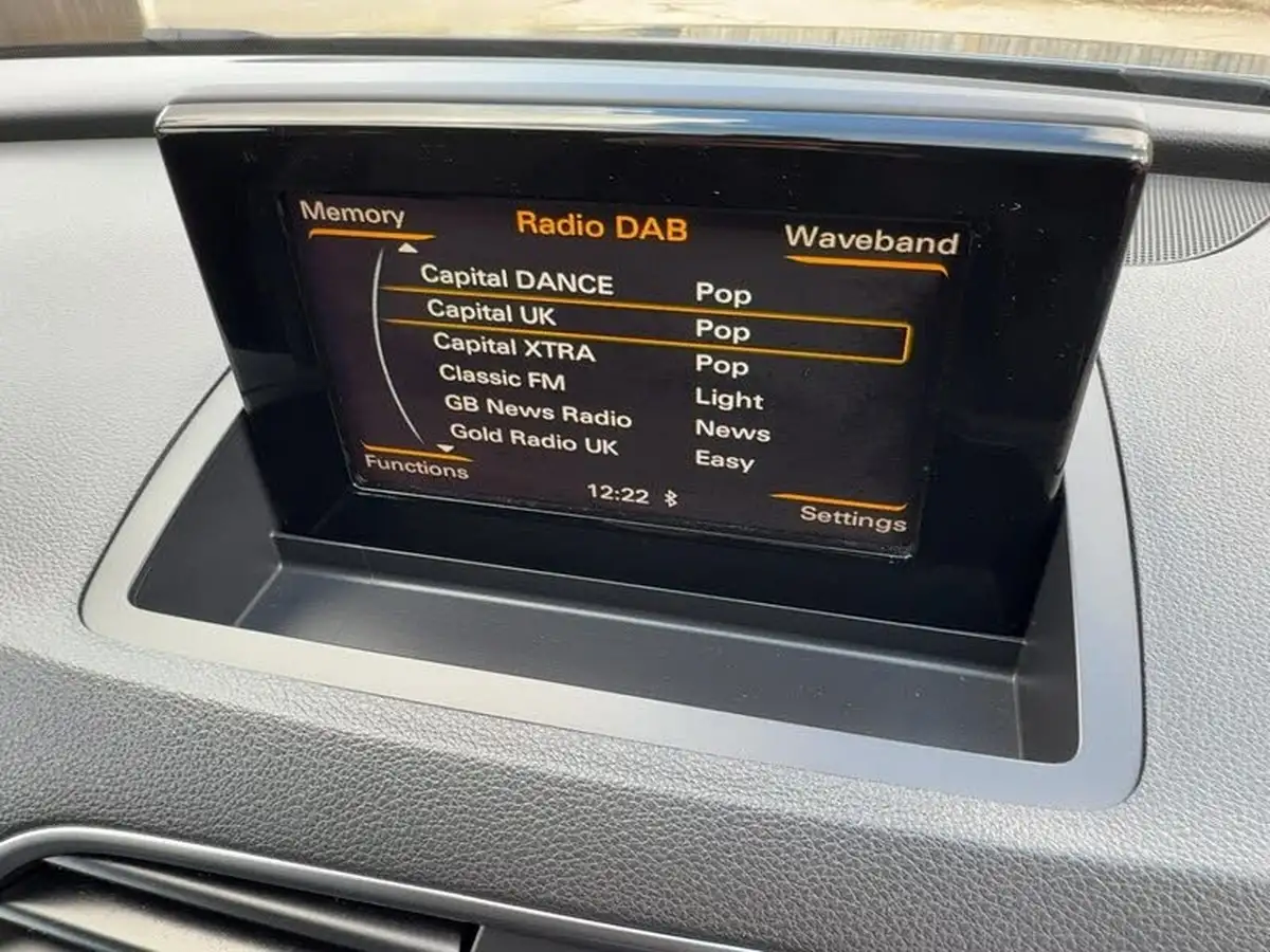 2018-audi-q3-14-tfsi-black-edition-s-tronic-big-35