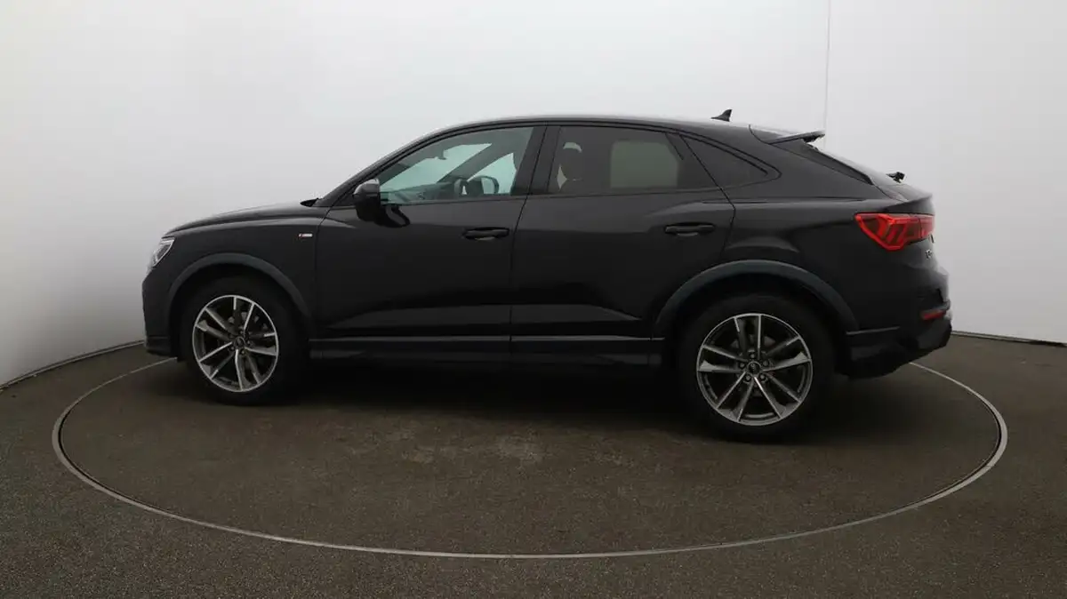 2022-audi-q3-15-35-tfsi-black-edition-cod-sportback-s-tronic-big-52