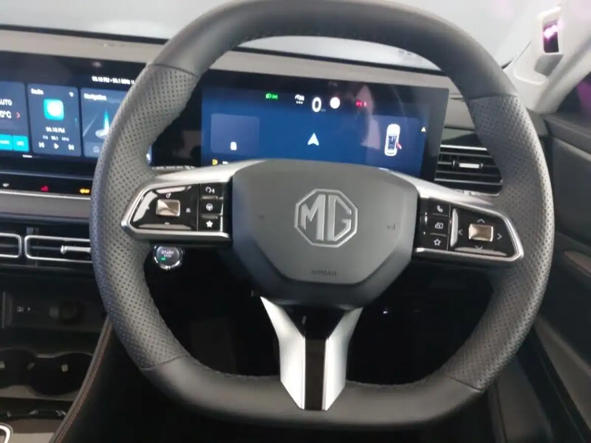 2024-mg-hs-15t-gdi-trophy-273ps-plug-in-hybrid-1496cc-auto-big-10