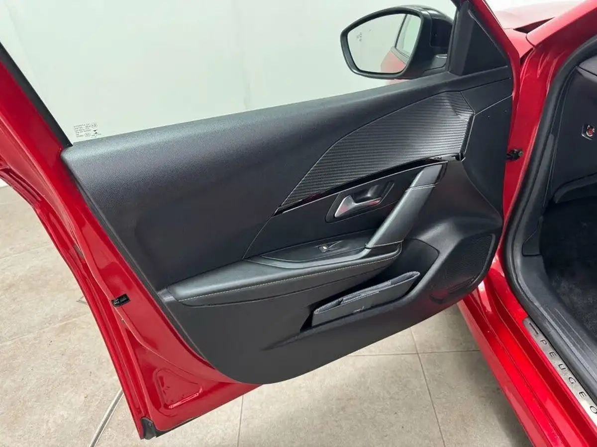 2022-peugeot-208-e-gt-premium-big-45