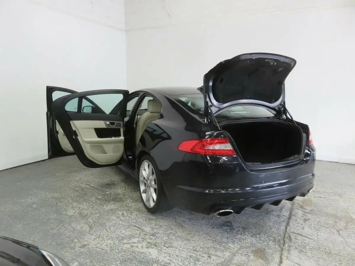 2014-jaguar-xf-30td-s-premium-luxury-saloon-4d-big-13