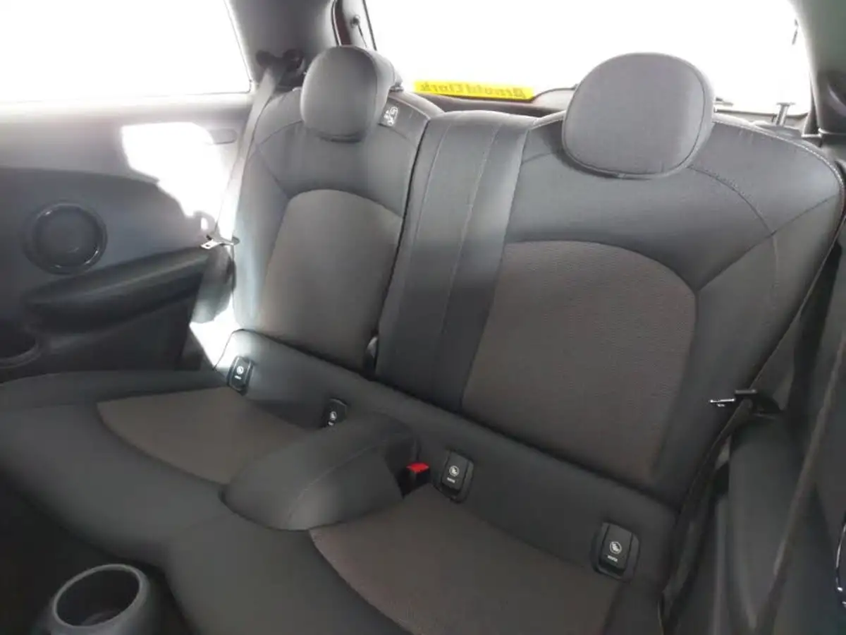 2018-mini-cooper-15-cooper-series-ii-ss-hatchback-3d-big-5