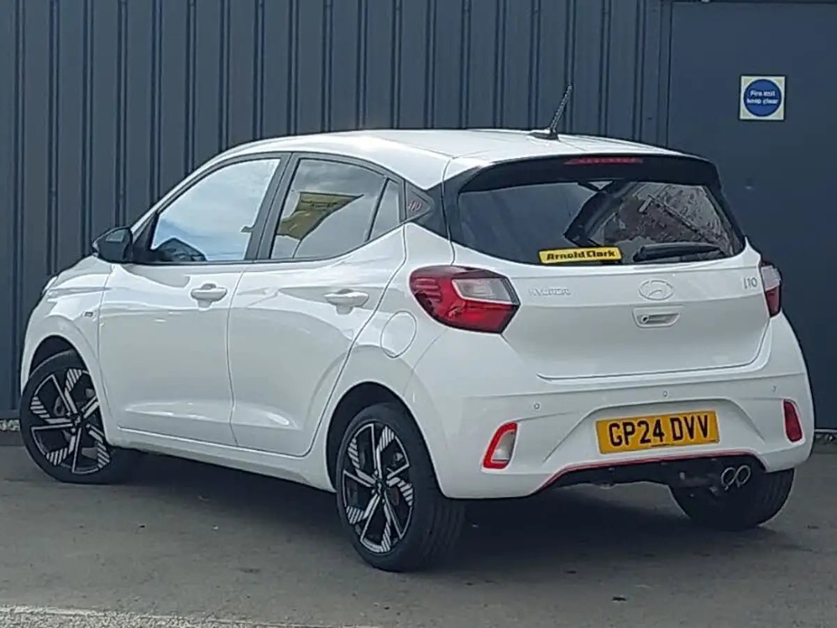 2024-hyundai-i10-10-t-gdi-n-line-90ps-two-tone-roof-big-1