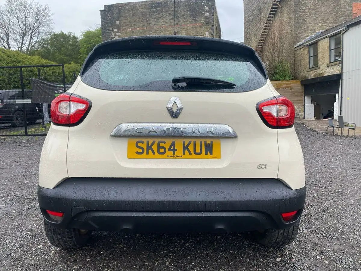 2014-renault-captur-15dci-dynamique-90bhp-energyss-big-6