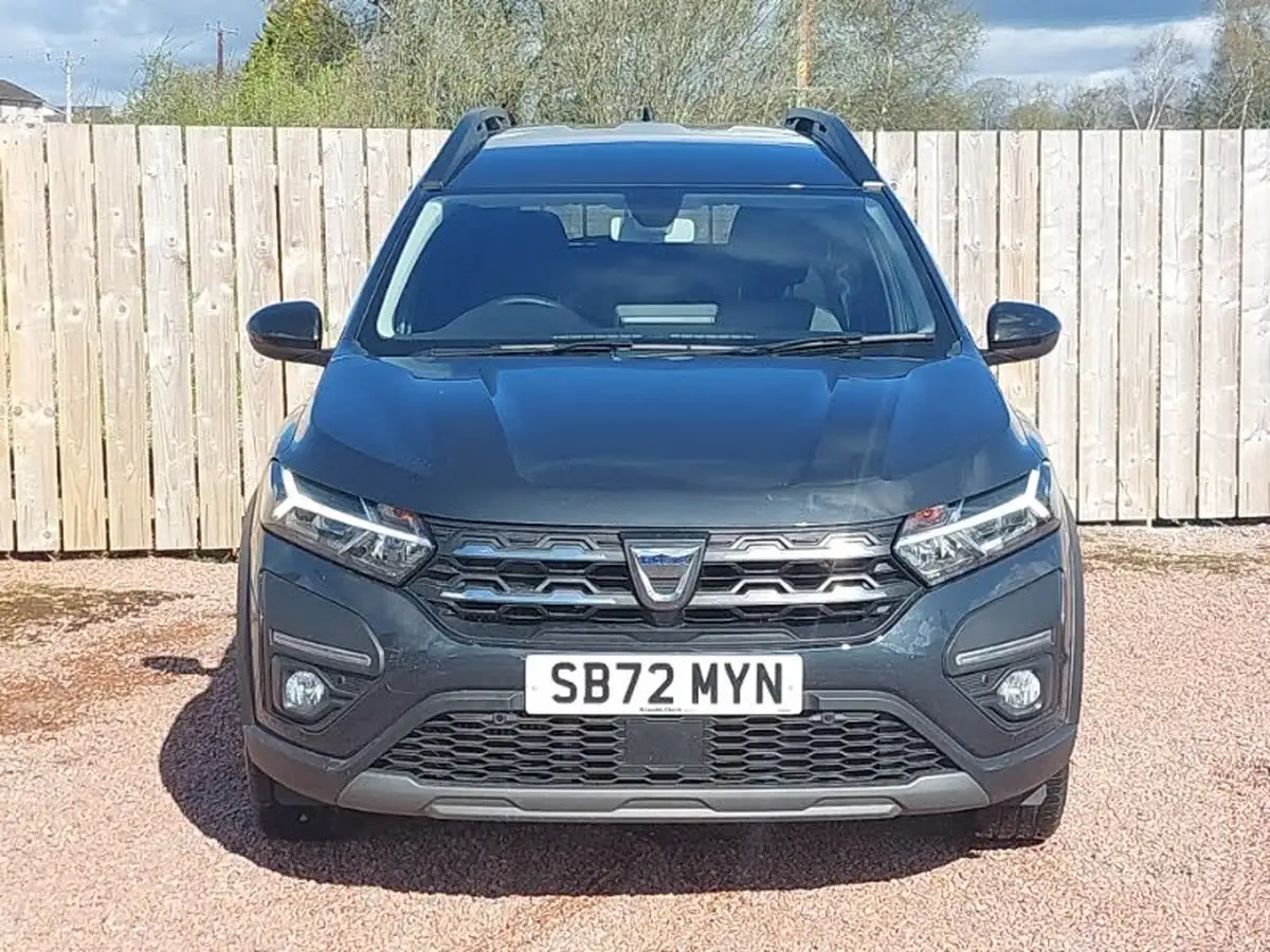 2023-dacia-jogger-10-tce-extreme-se-big-17