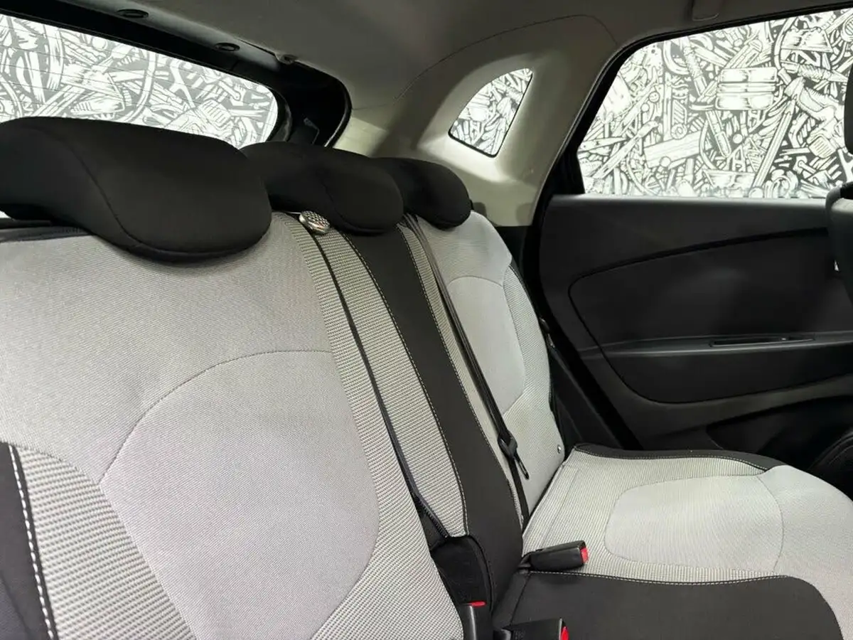 2015-renault-captur-15dci-dynamique-90bhp-energyss-big-19