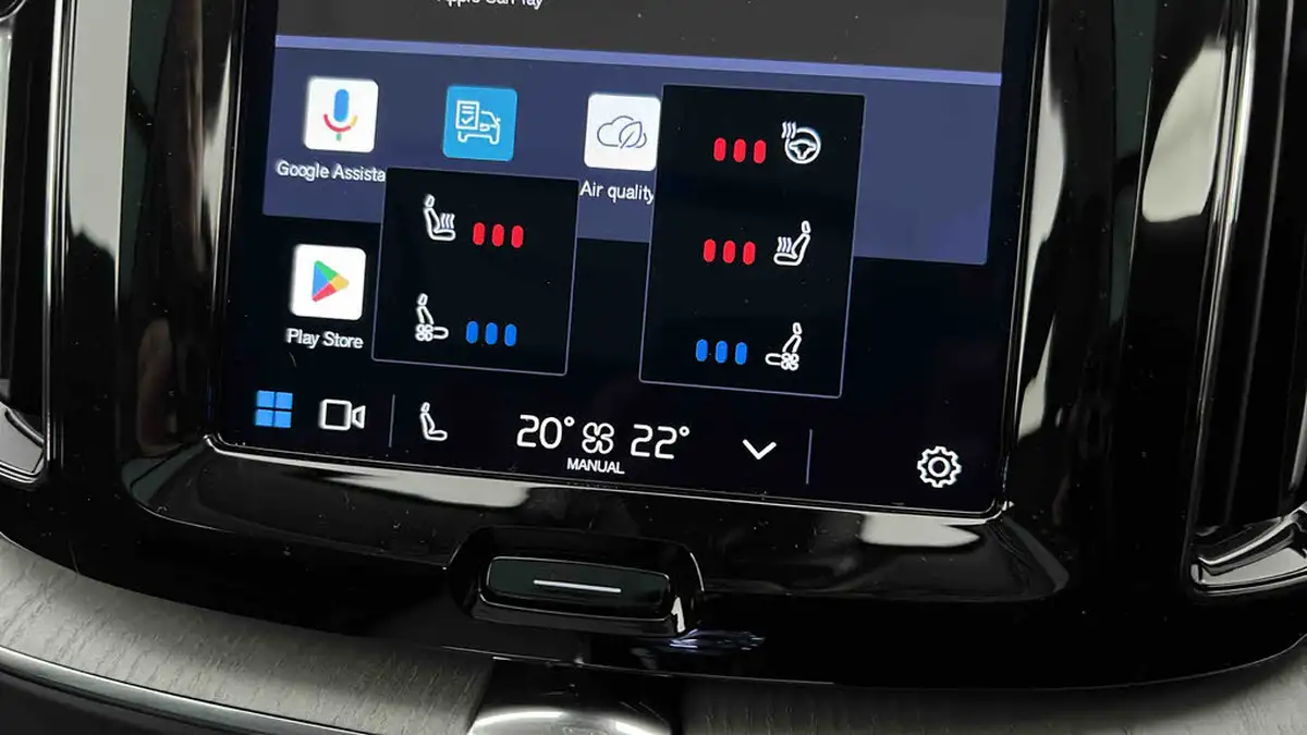 2024-volvo-xc60-20-t8-ultimate-dark-big-46