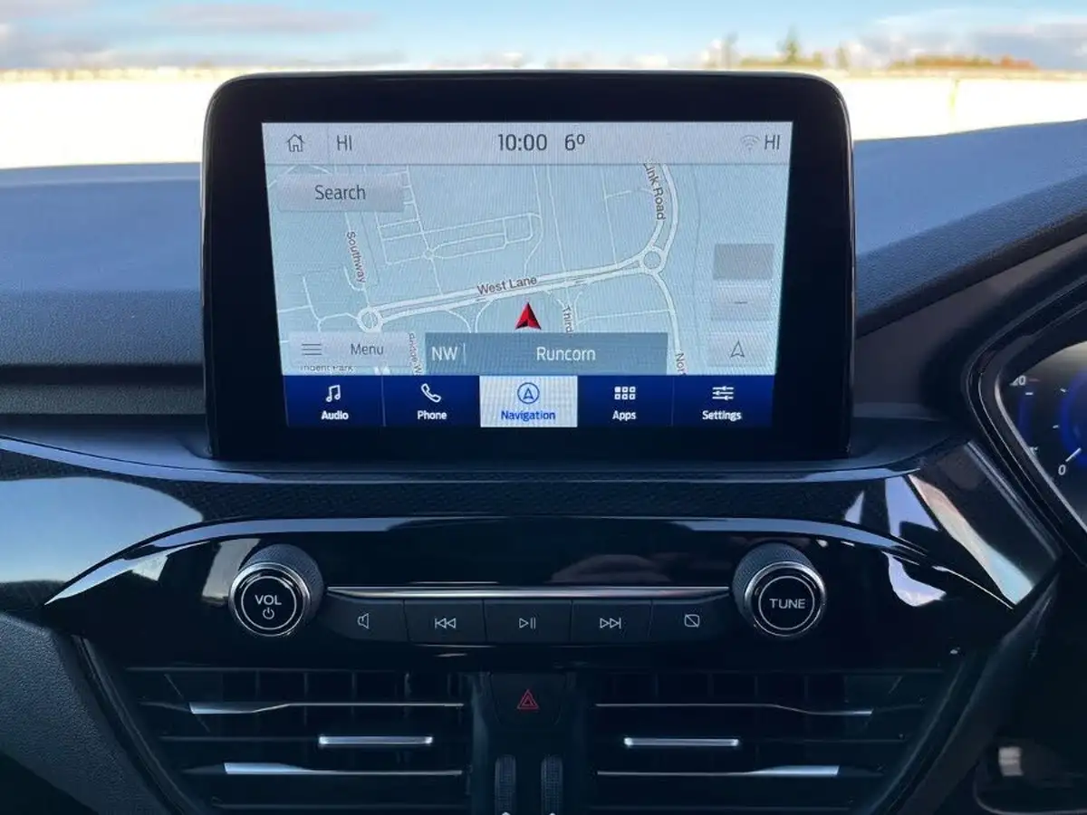 2022-ford-kuga-big-25