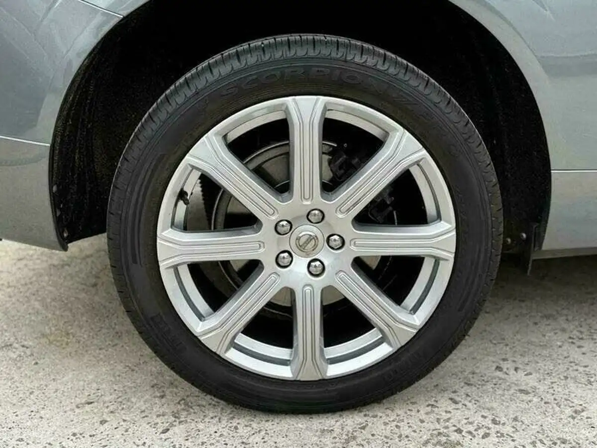 2018-volvo-xc60-20td-d4-inscription-pro-4x4-geartronic-big-78