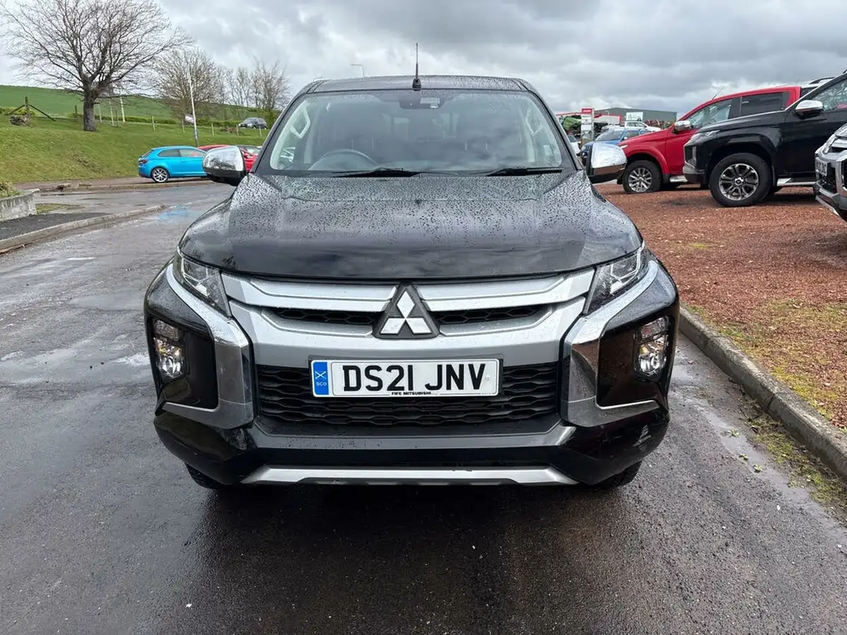 2021-mitsubishi-l200-22di-d-trojan-big-7