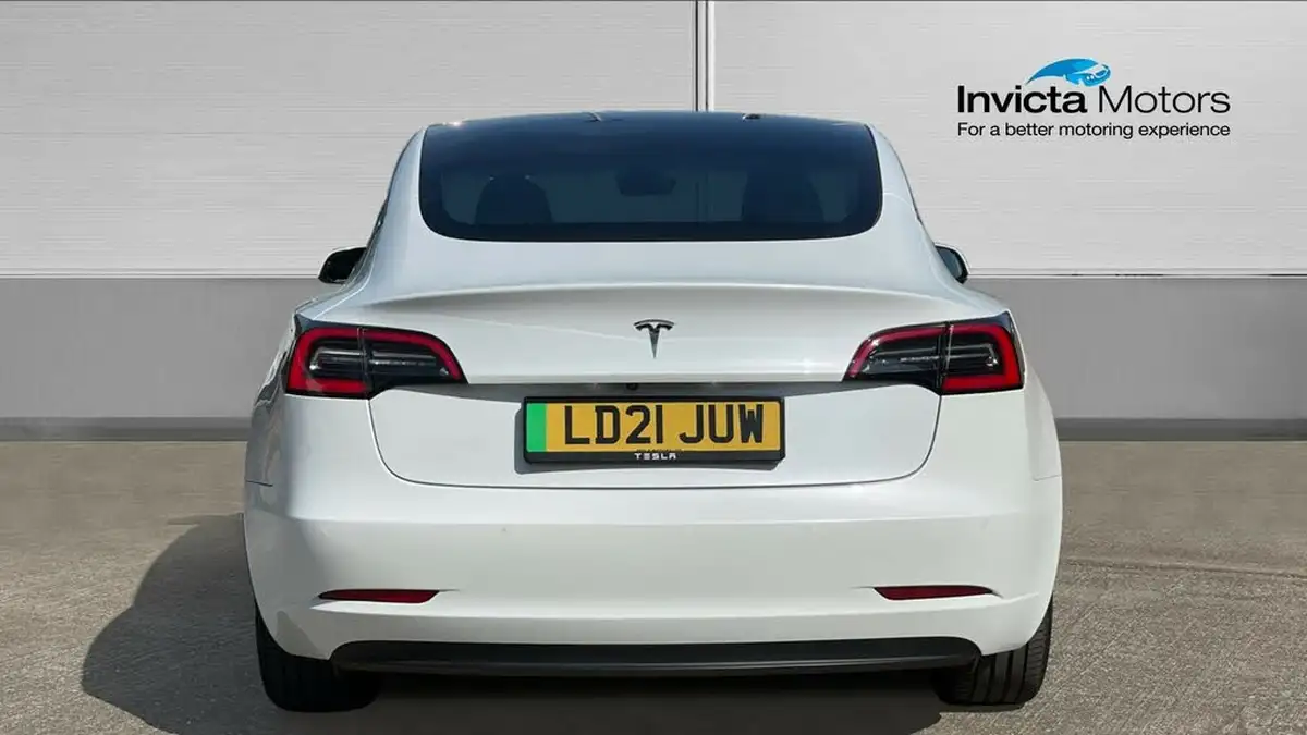 2021-tesla-model-3-e-standard-plus-big-3