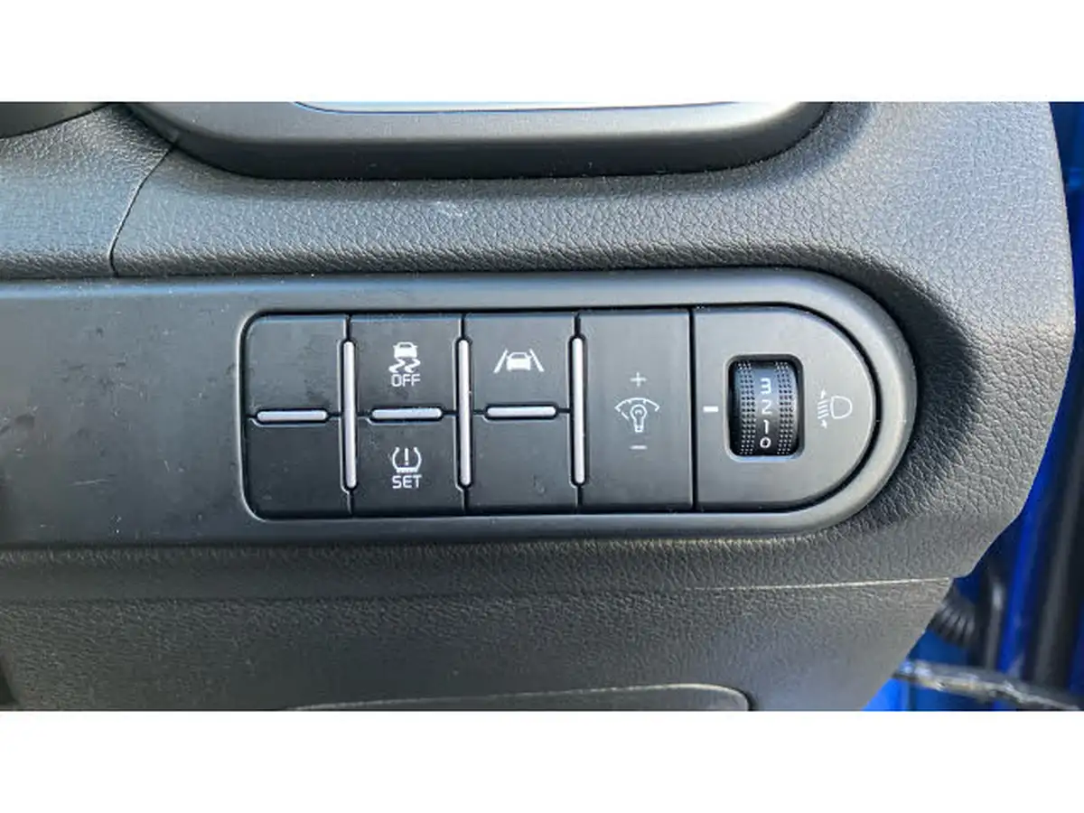 2022-kia-xceed-15-t-gdi-2-big-36