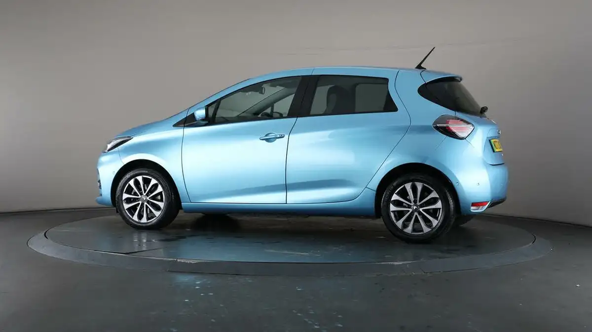2022-renault-zoe-e-gt-line-big-69