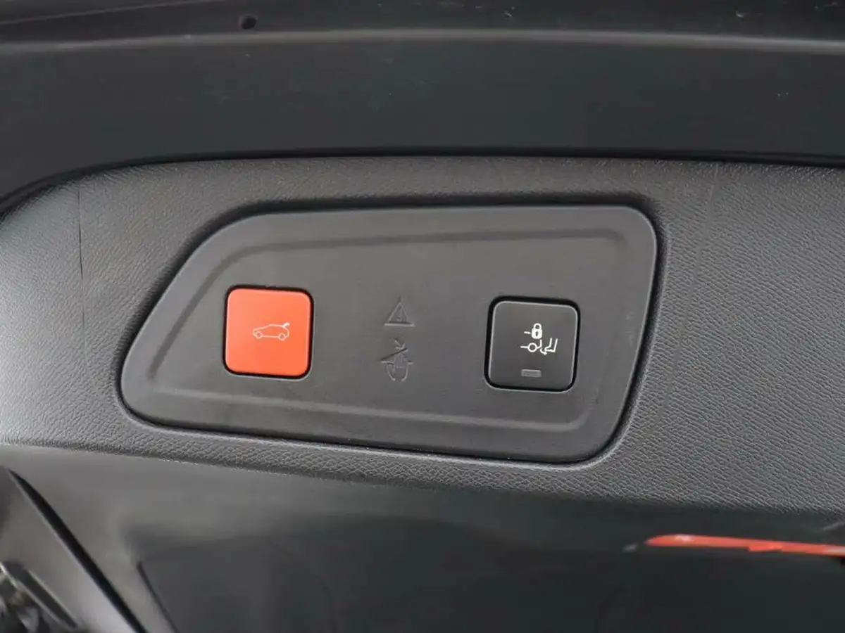 2019-citroen-c5-aircross-16-puretech-flair-plus-big-10