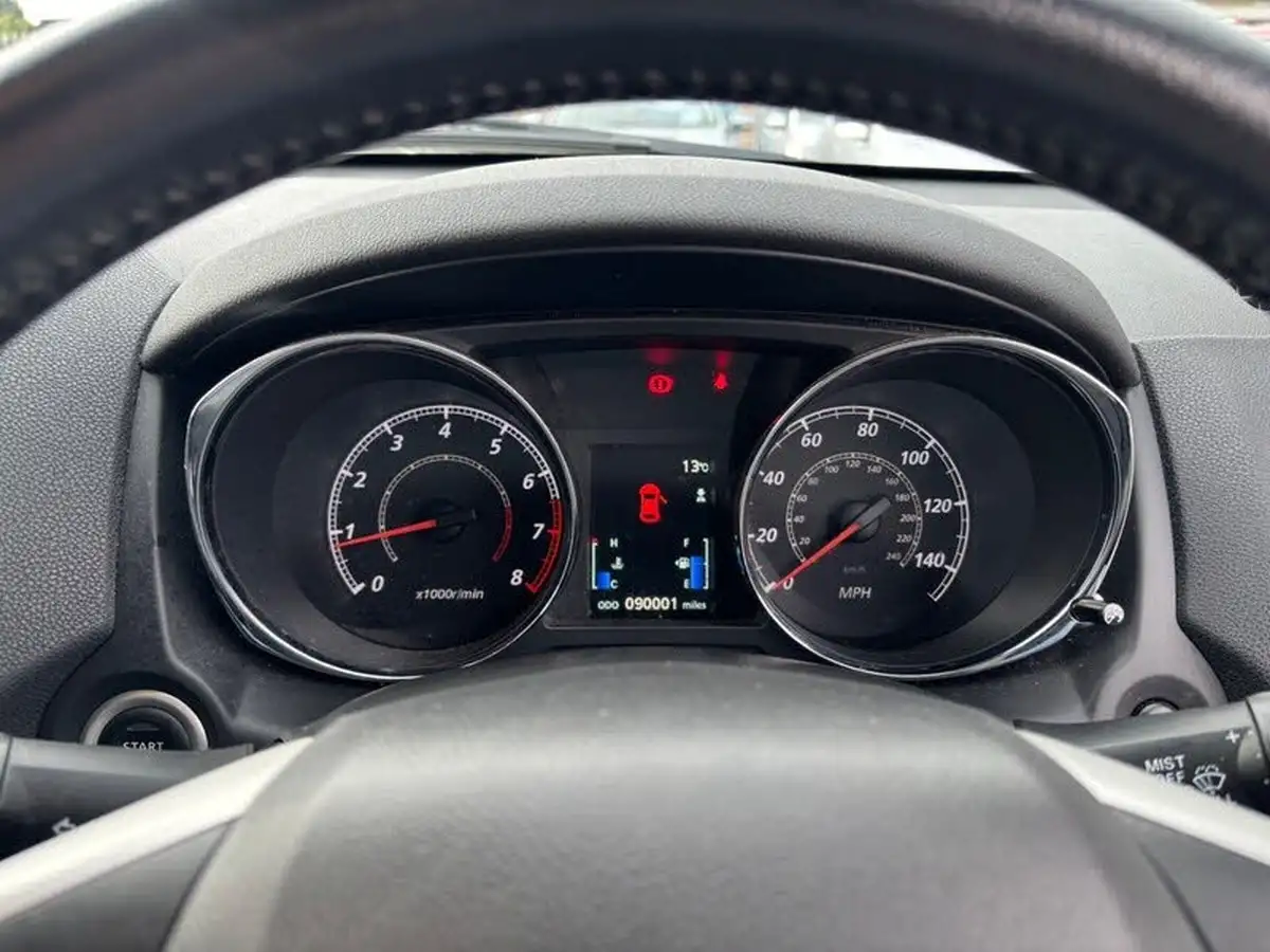 2014-mitsubishi-asx-16-3-big-9