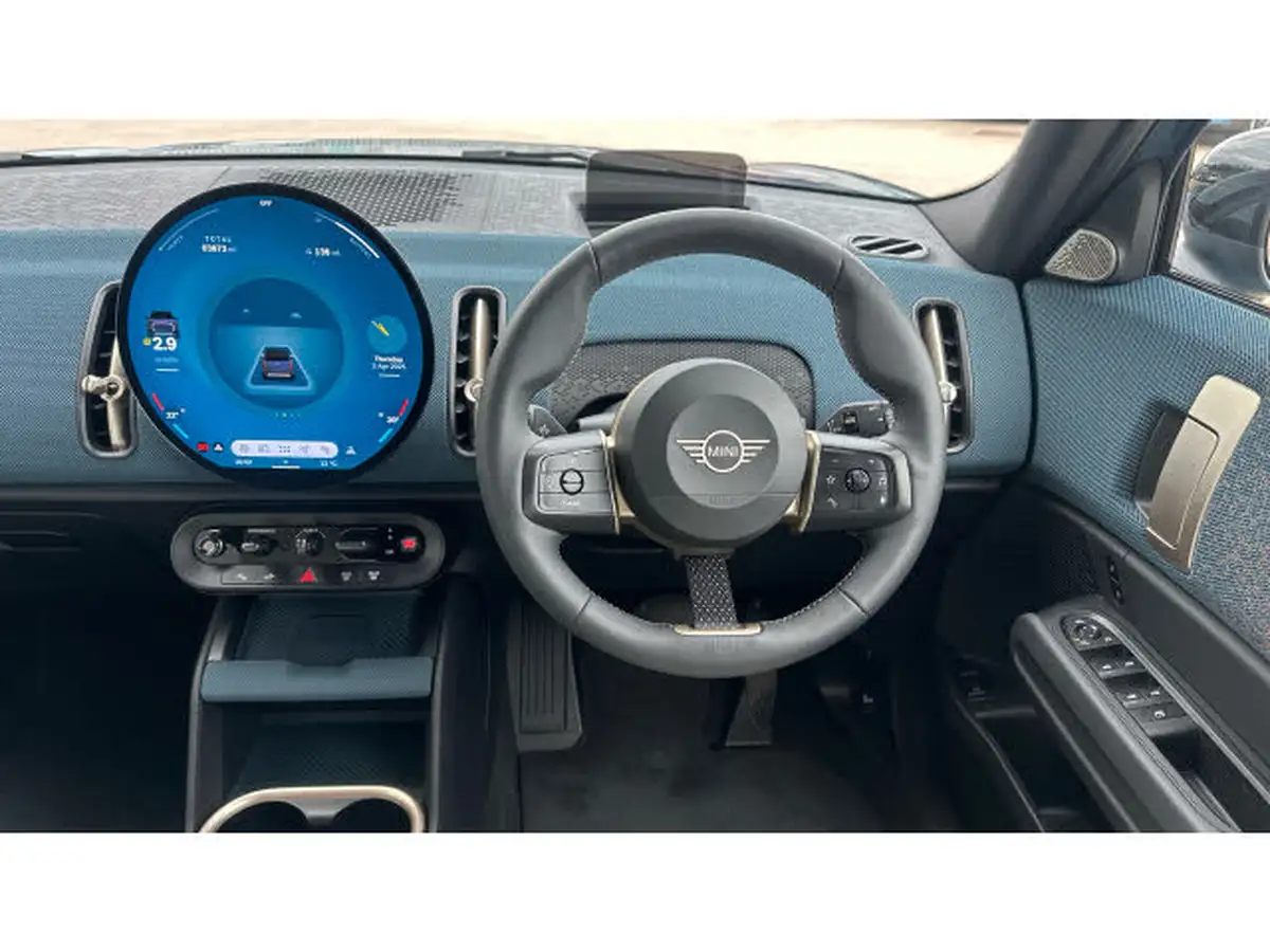 2024-mini-countryman-e-cooper-e-exclusive-big-4