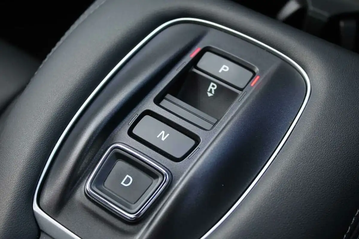 2024-honda-zr-v-20-i-mmd-advance-big-28