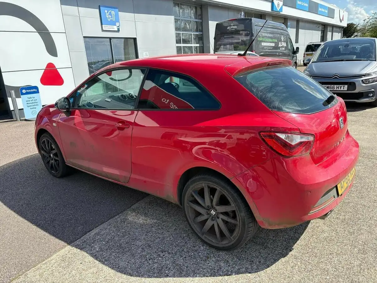 2017-seat-ibiza-12-tsi-fr-technology-110ps-sportcoupe-3d-big-2