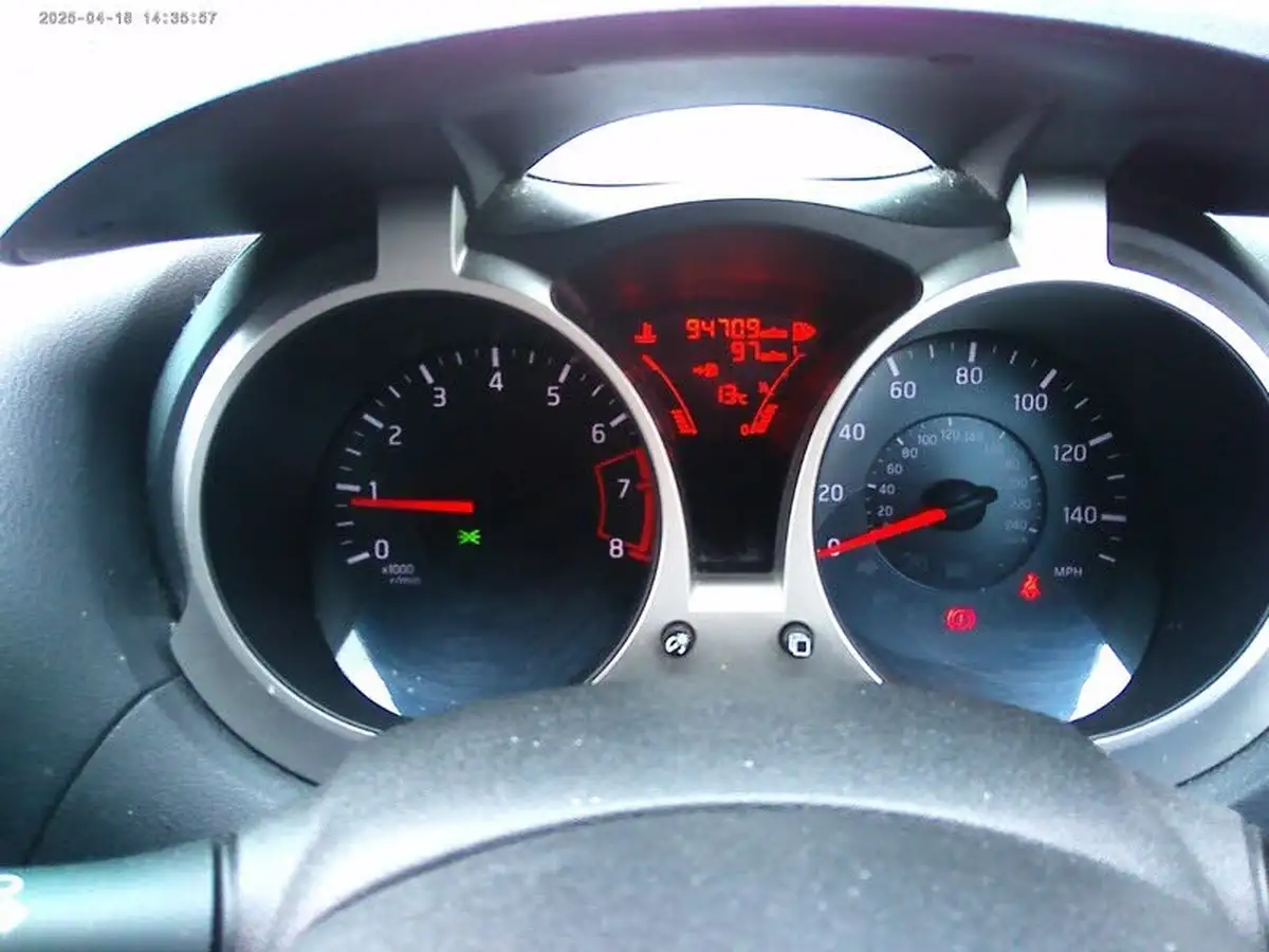 2013-nissan-juke-16-n-tec-1598cc-big-7