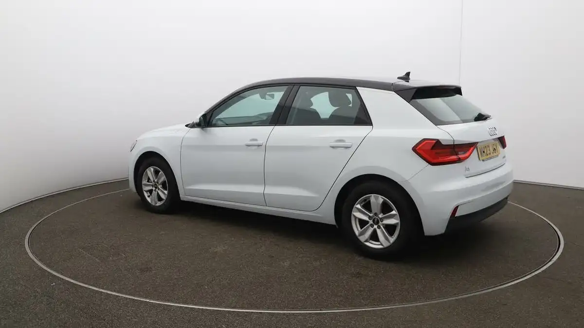 2023-audi-a1-10-25-tfsi-technik-big-28
