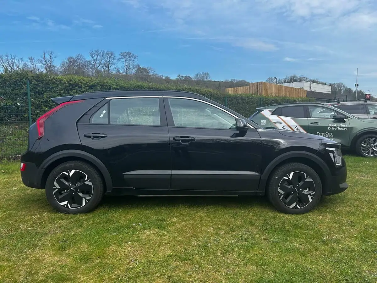 2024-kia-niro-ev-e-2-big-1