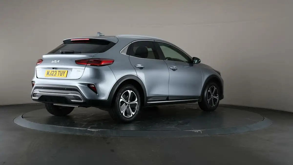 2023-kia-xceed-16-gdi-3-big-59