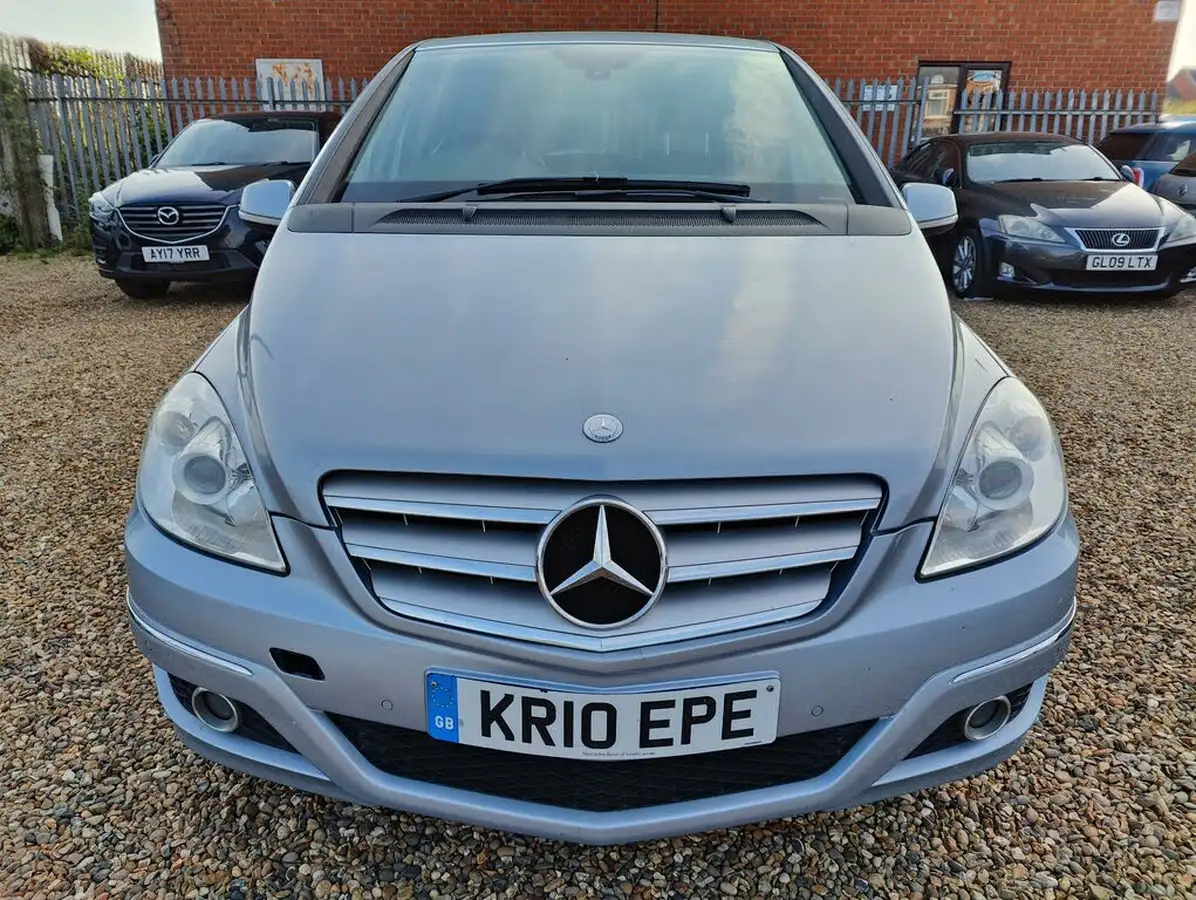 2010-mercedes-benz-b-class-15-b160-se-cvt-big-1