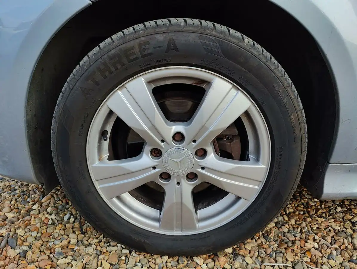 2010-mercedes-benz-b-class-15-b160-se-cvt-big-25