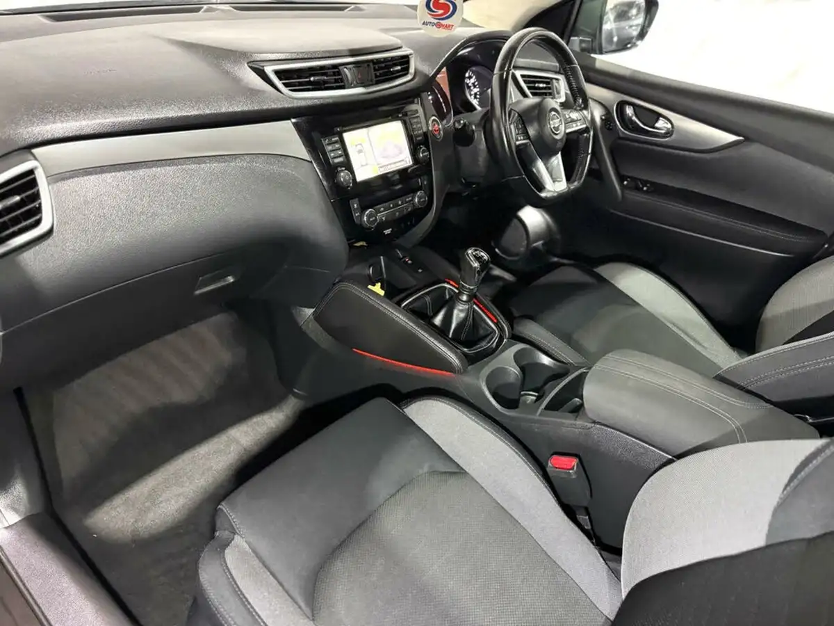 2017-nissan-qashqai-15dci-n-connecta-big-16