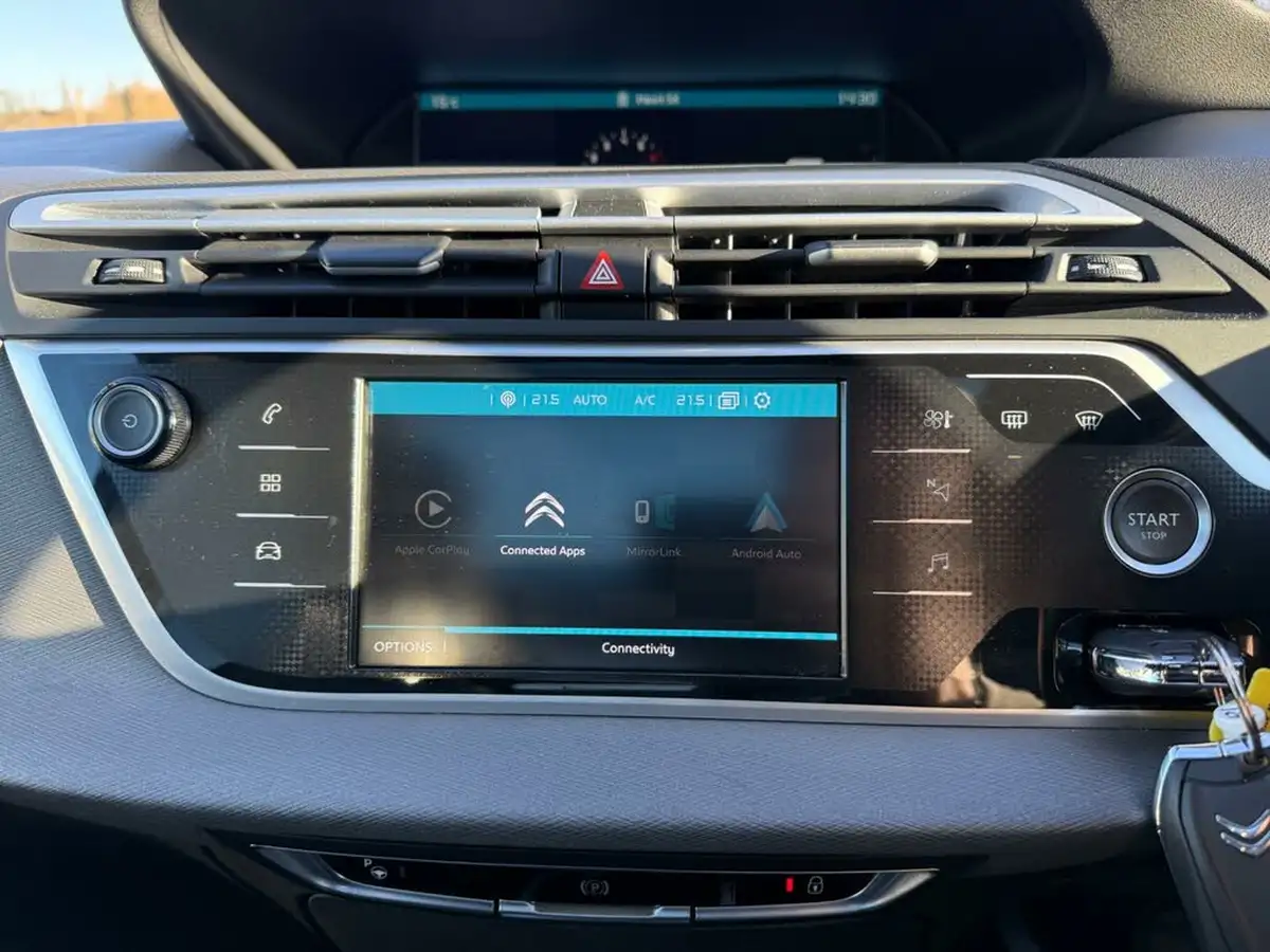 2019-citroen-c4-spacetourer-12-puretech-flair-big-31