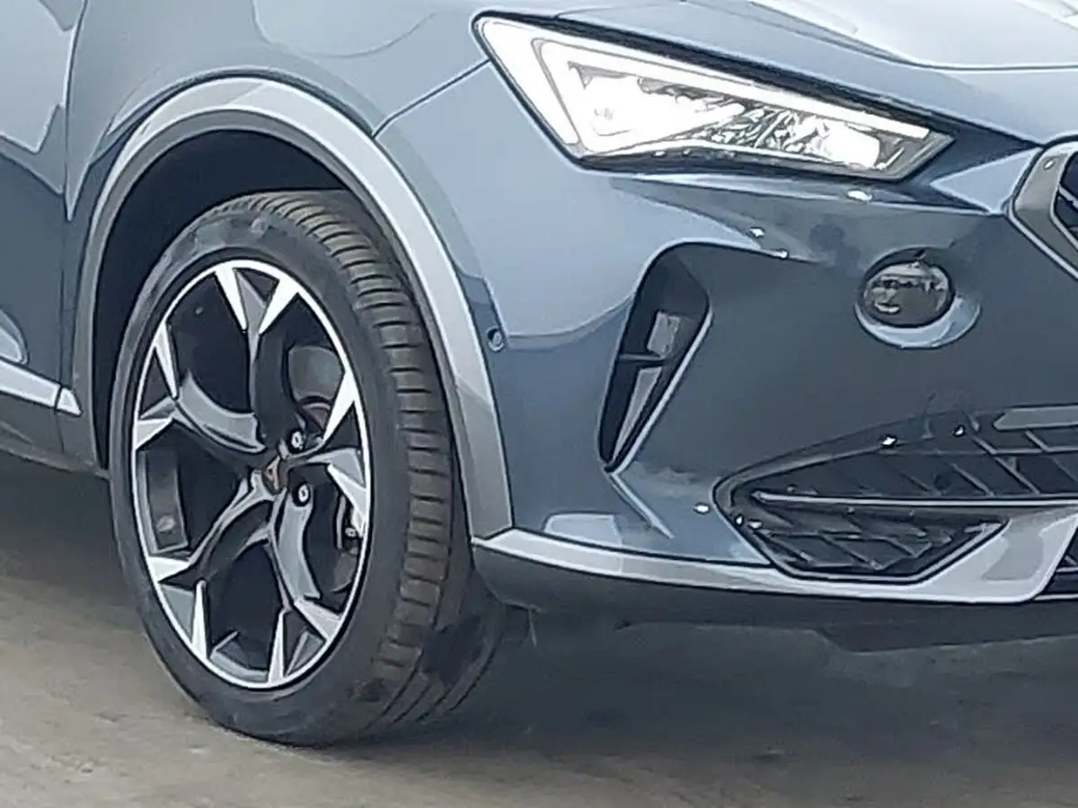 2023-cupra-formentor-14-e-hybrid-v2-big-8