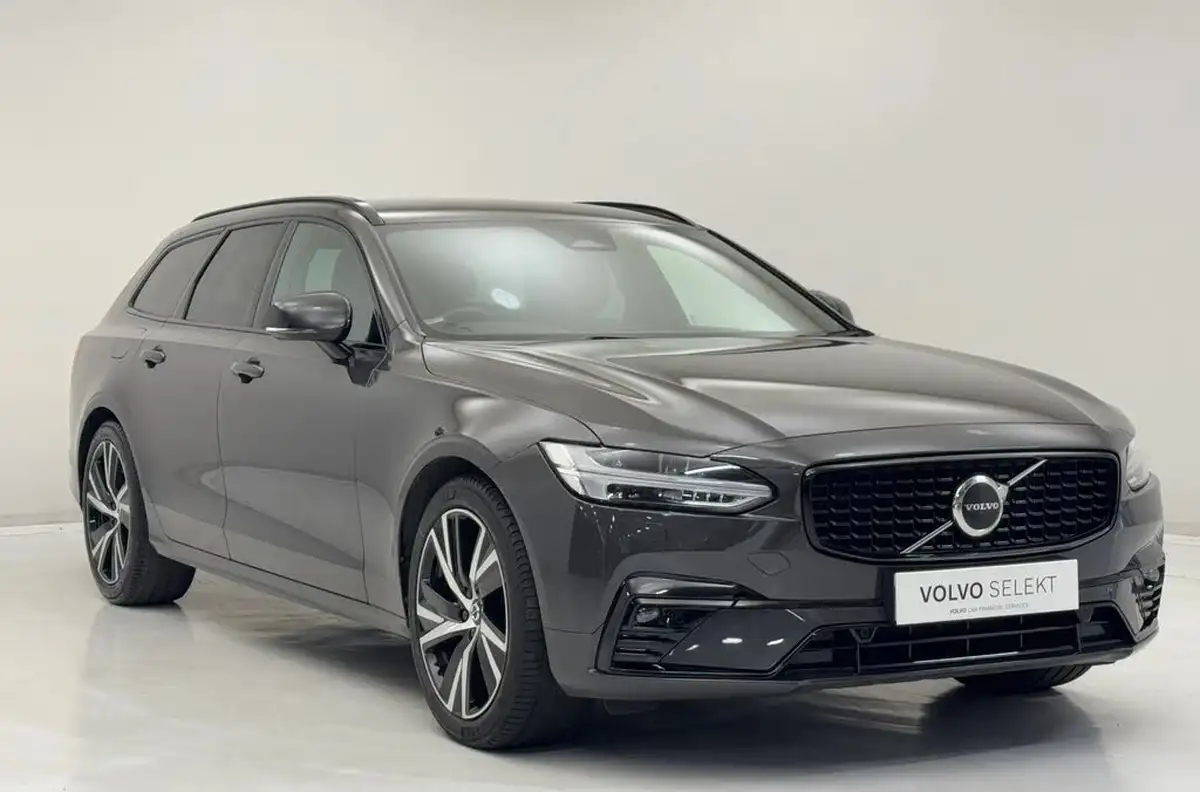 2022-volvo-v90-20td-b4-r-design-big-0