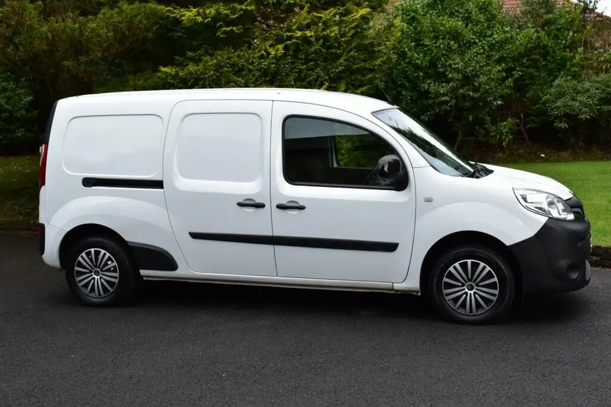 2019-renault-kangoo-maxi-15dci-ll21-energy-dci-95-maxi-business-eu6dt-panel-big-1
