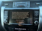 2020-nissan-navara-23dci-tt-tekna-8-navileather-auto-small-26