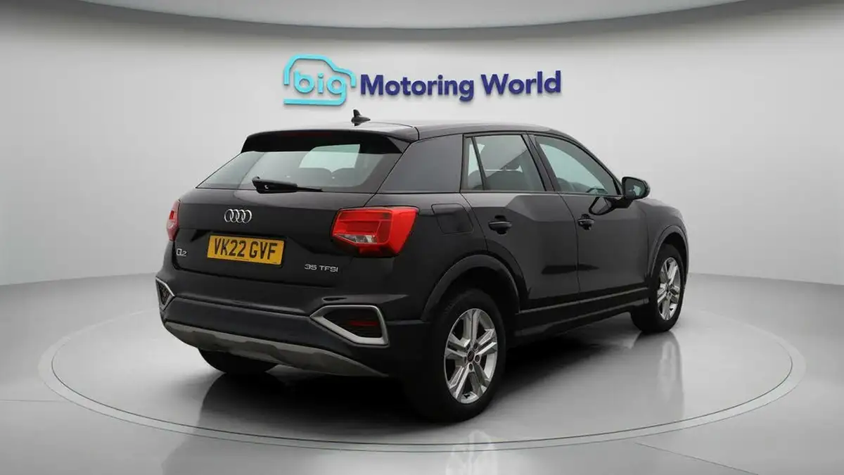 2022-audi-q2-15-35-tfsi-sport-s-tronic-big-7