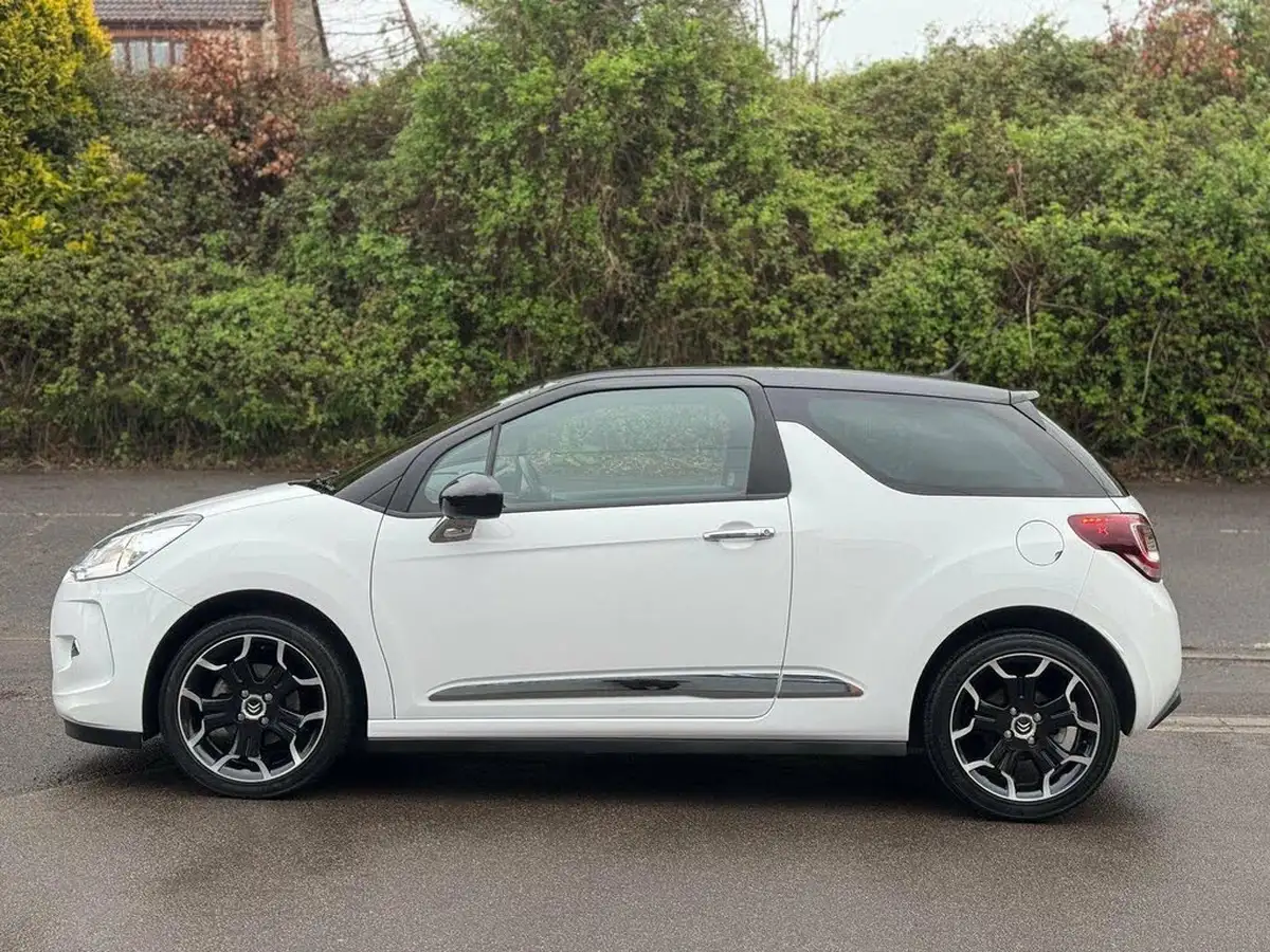 2015-citroen-ds3-12-dstyle-plus-big-4