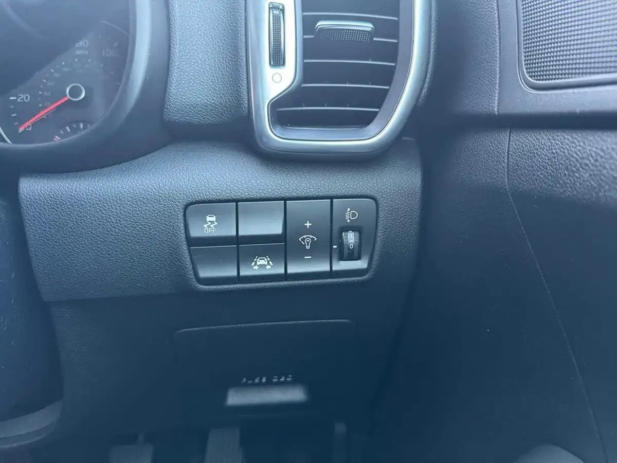 2018-kia-sportage-17crdi-2-114bhp-big-20