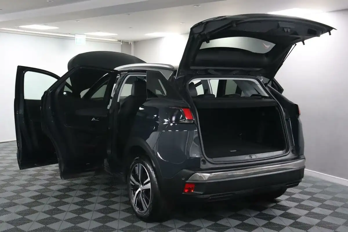 2019-peugeot-3008-suv-12-puretech-allure-big-16