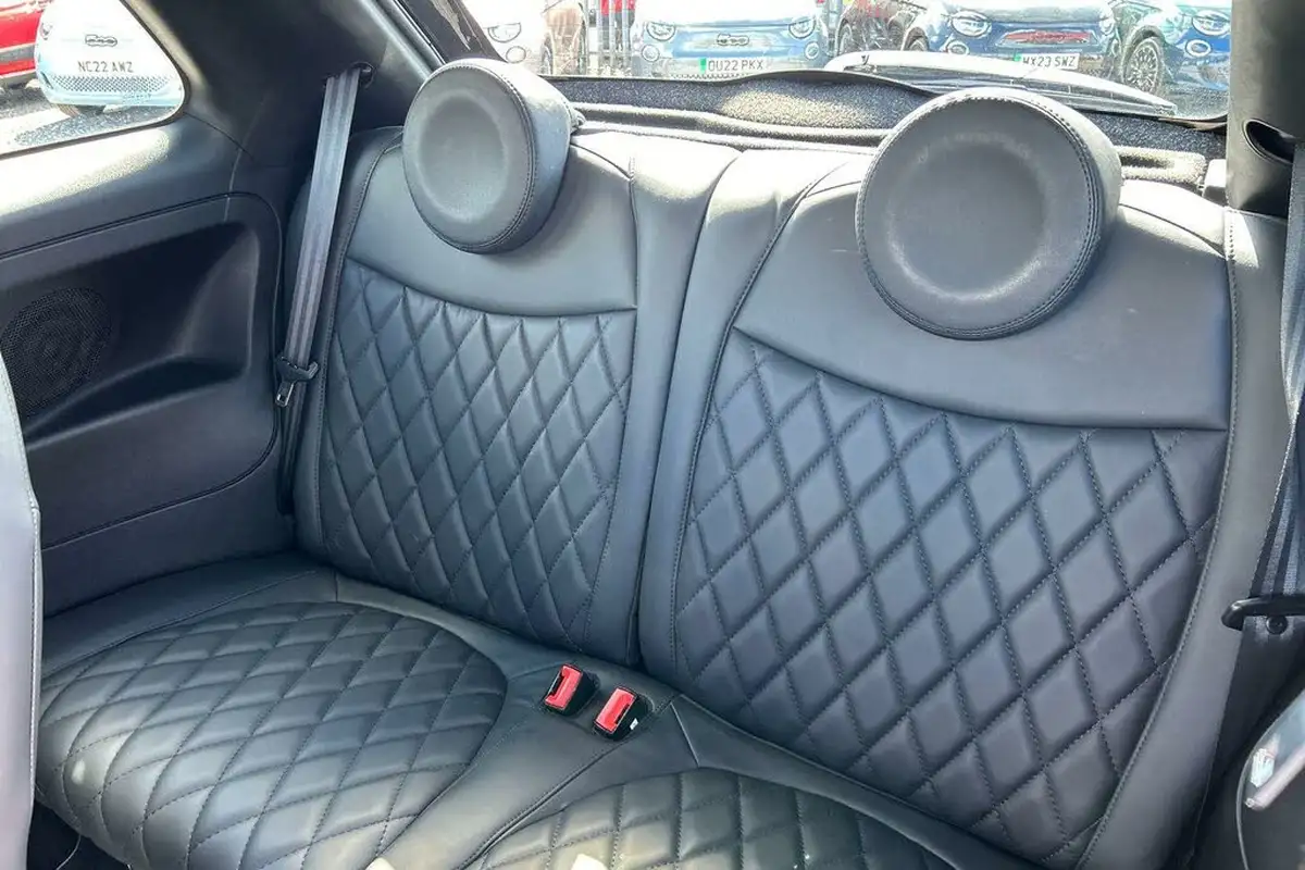 2021-abarth-595-14-tjet-turismo-big-18