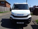 2015-iveco-daily-s-class-23td-35s11-3750-small-1