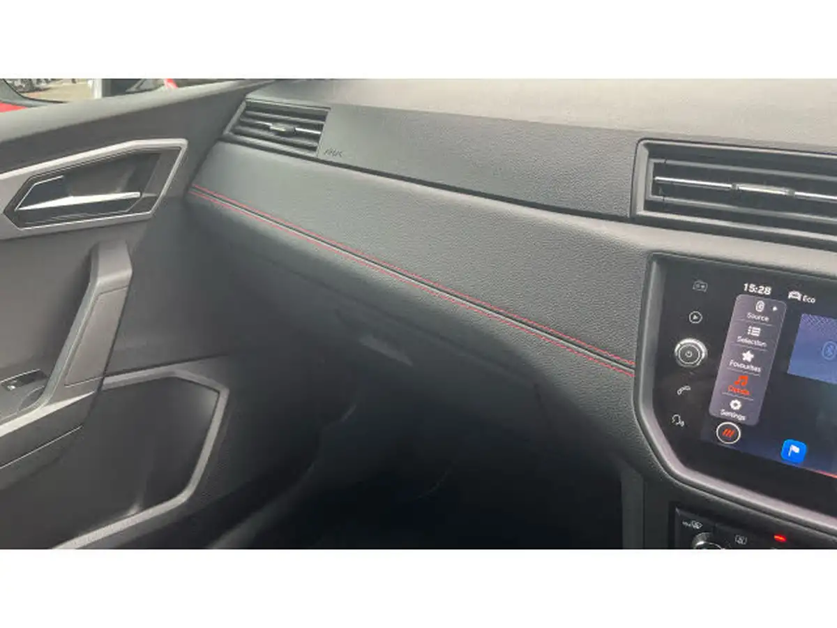 2021-seat-arona-10-tsi-fr-red-edition-big-28