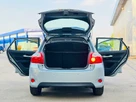 2012-toyota-auris-16-tr-small-10