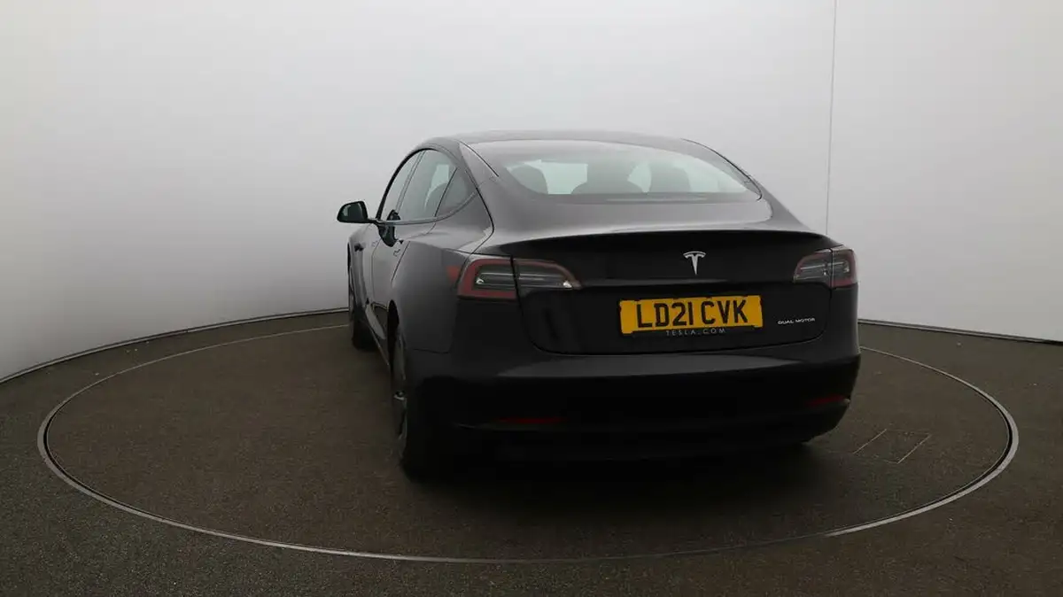 2021-tesla-model-3-e-long-range-4x4-big-52