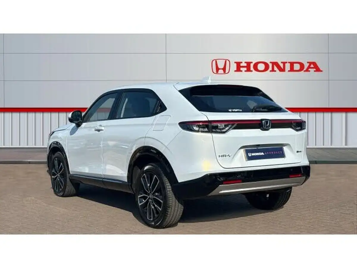 2024-honda-hr-v-15-i-mmd-advance-big-2
