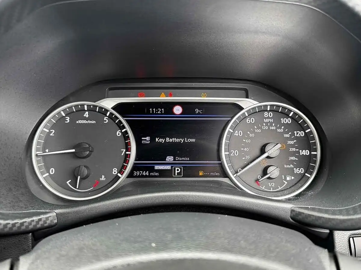 2021-nissan-juke-10-dig-t-tekna-dct-big-33